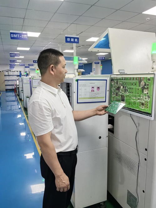 新經濟再出發 打工人的松弛，藏在AI辦公軟件與外包服務中